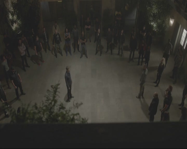 VampireDiariesWorld-dot-org_TheOriginals1x08TheRiverInReverse-deletedscene0237.jpg