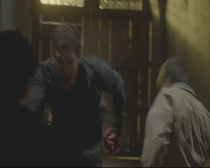 VampireDiariesWorld-dot-org_TheOriginals1x08TheRiverInReverse-deletedscene0334.jpg