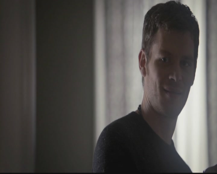 VampireDiariesWorld-dot-org_TheOriginals1x08TheRiverInReverse0524.jpg