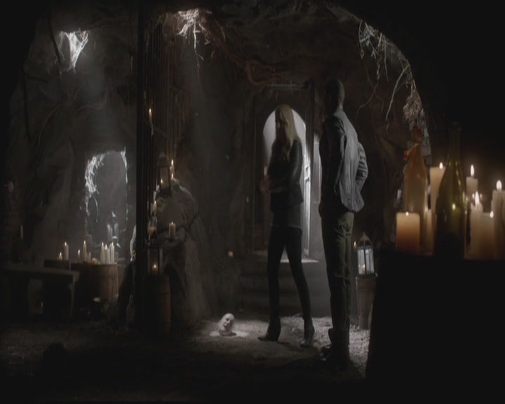 VampireDiariesWorld-dot-org_TheOriginals1x08TheRiverInReverse0624.jpg