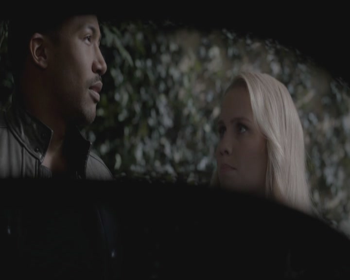 VampireDiariesWorld-dot-org_TheOriginals1x08TheRiverInReverse0797.jpg