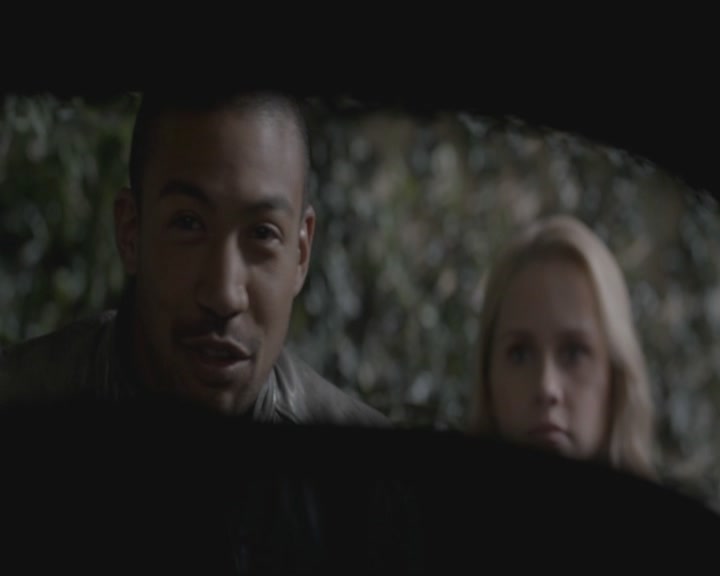 VampireDiariesWorld-dot-org_TheOriginals1x08TheRiverInReverse0802.jpg