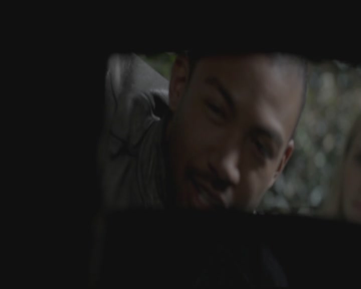 VampireDiariesWorld-dot-org_TheOriginals1x08TheRiverInReverse0808.jpg
