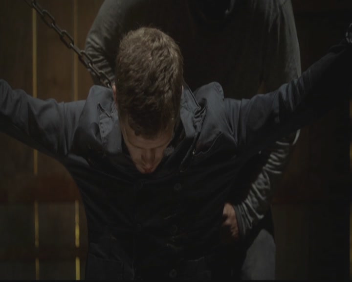 VampireDiariesWorld-dot-org_TheOriginals1x08TheRiverInReverse1499.jpg