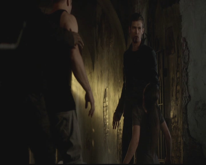 VampireDiariesWorld-dot-org_TheOriginals1x08TheRiverInReverse1555.jpg