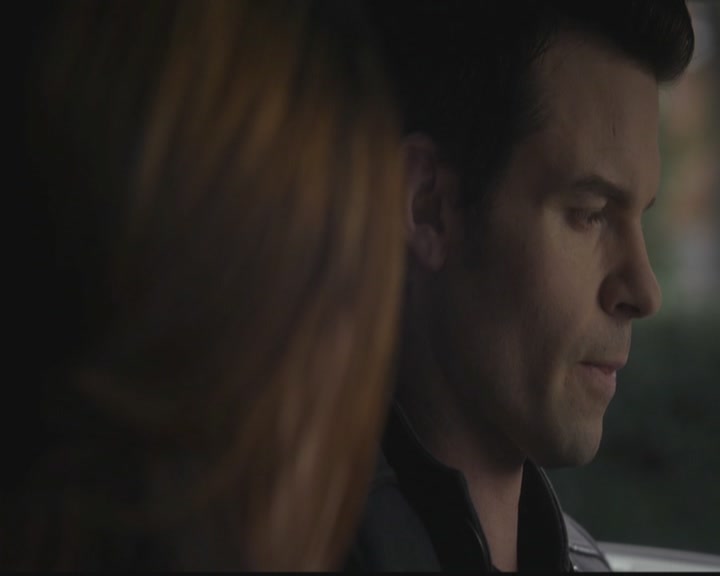 VampireDiariesWorld-dot-org_TheOriginals1x08TheRiverInReverse1988.jpg