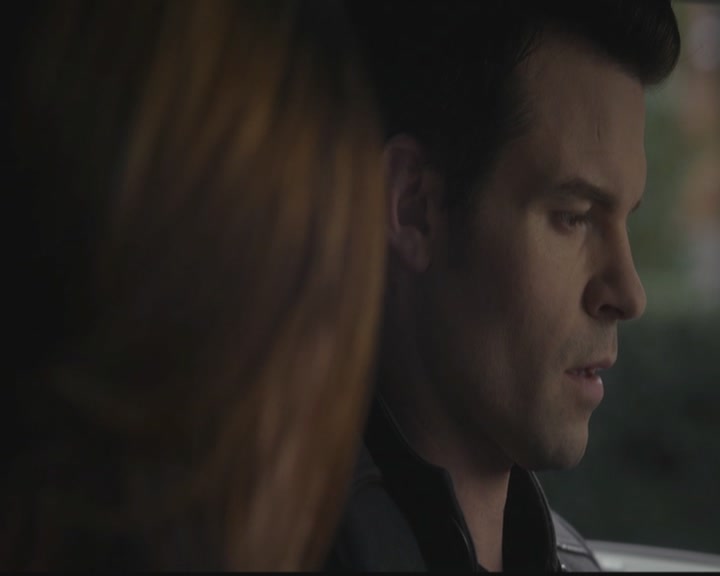 VampireDiariesWorld-dot-org_TheOriginals1x08TheRiverInReverse1989.jpg