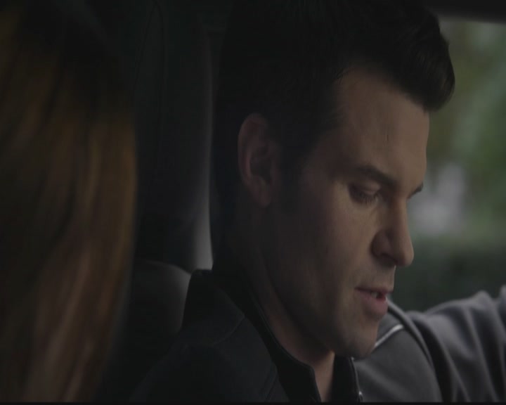 VampireDiariesWorld-dot-org_TheOriginals1x08TheRiverInReverse2001.jpg