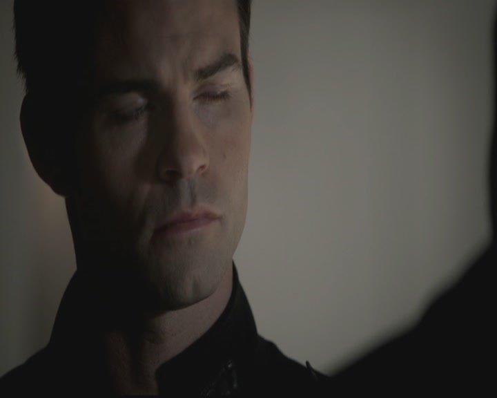 VampireDiariesWorld-dot-org_TheOriginals1x08TheRiverInReverse2208.jpg