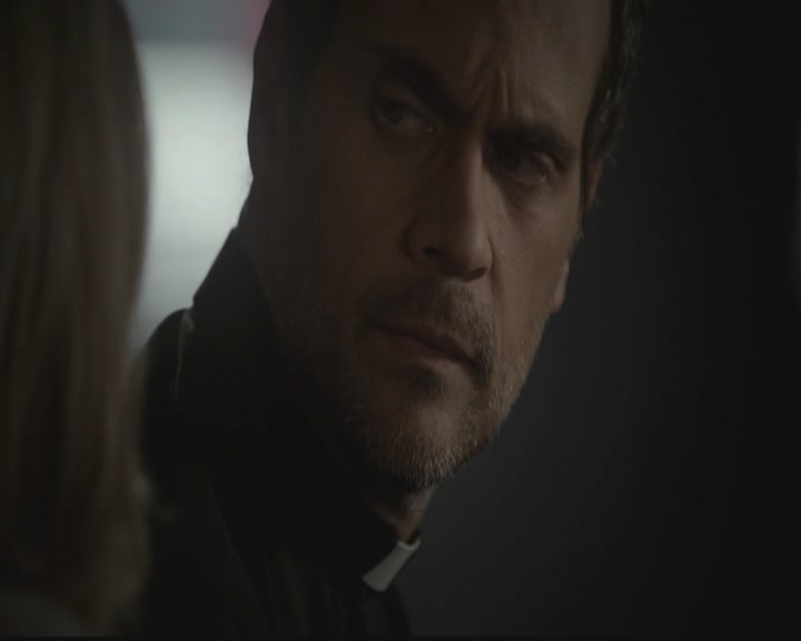 VampireDiariesWorld-dot-org_TheOriginals1x08TheRiverInReverse2318.jpg
