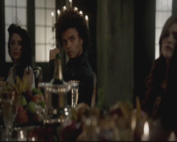 VampireDiariesWorld-dot-org_TheOriginals1x09ReigningPainInNewOrleans0228.jpg