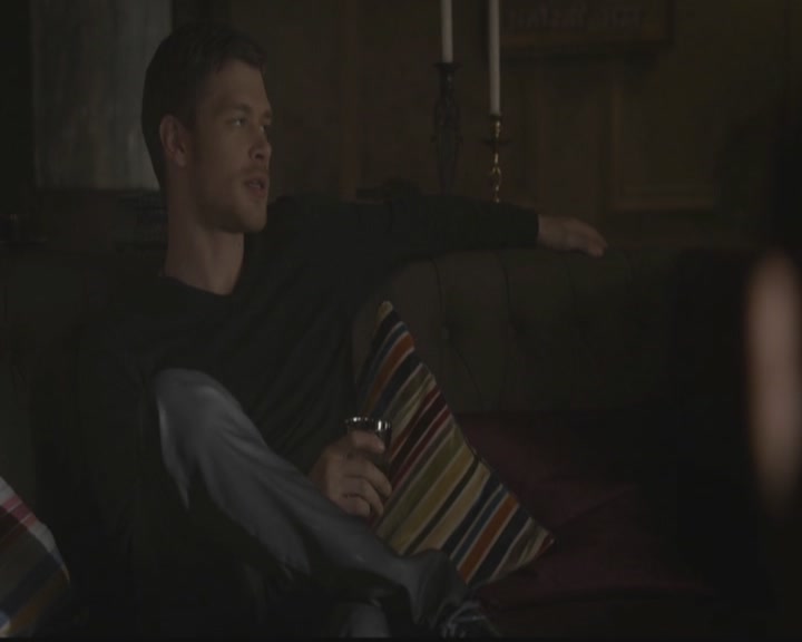 VampireDiariesWorld-dot-org_TheOriginals1x09ReigningPainInNewOrleans0526.jpg