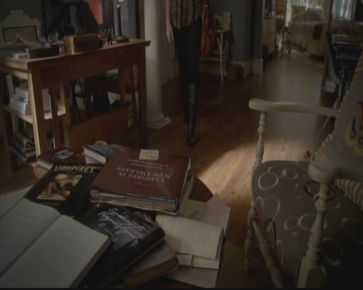 VampireDiariesWorld-dot-org_TheOriginals1x09ReigningPainInNewOrleans0572.jpg