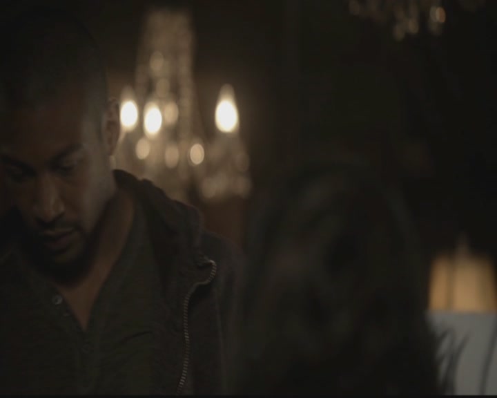 VampireDiariesWorld-dot-org_TheOriginals1x09ReigningPainInNewOrleans0607.jpg