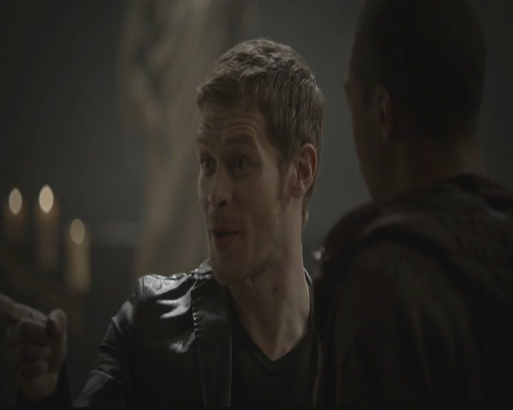 VampireDiariesWorld-dot-org_TheOriginals1x09ReigningPainInNewOrleans0724.jpg