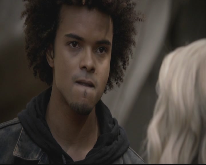 VampireDiariesWorld-dot-org_TheOriginals1x09ReigningPainInNewOrleans0773.jpg