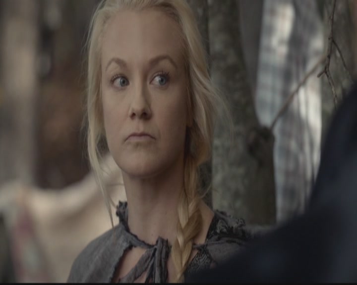 VampireDiariesWorld-dot-org_TheOriginals1x09ReigningPainInNewOrleans0807.jpg