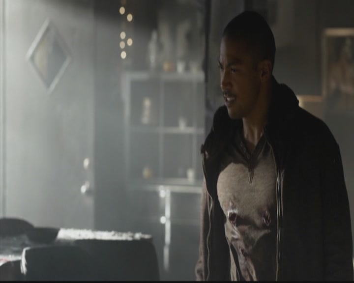 VampireDiariesWorld-dot-org_TheOriginals1x09ReigningPainInNewOrleans0894.jpg