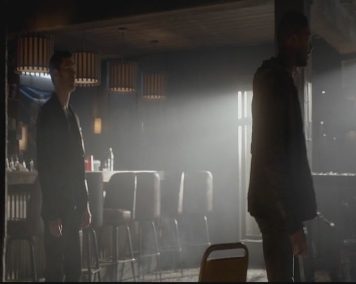 VampireDiariesWorld-dot-org_TheOriginals1x09ReigningPainInNewOrleans0898.jpg