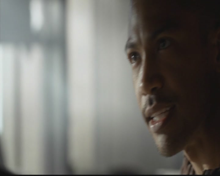 VampireDiariesWorld-dot-org_TheOriginals1x09ReigningPainInNewOrleans0904.jpg
