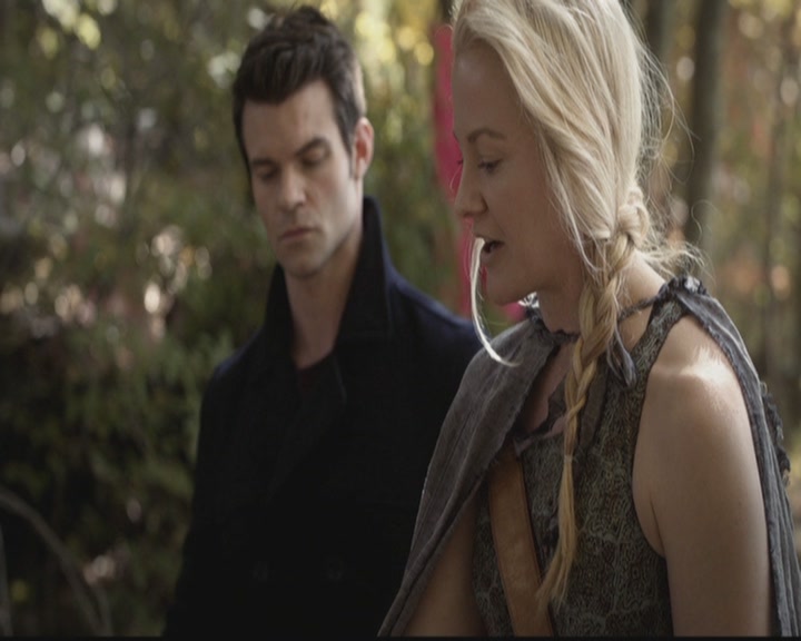 VampireDiariesWorld-dot-org_TheOriginals1x09ReigningPainInNewOrleans0954.jpg