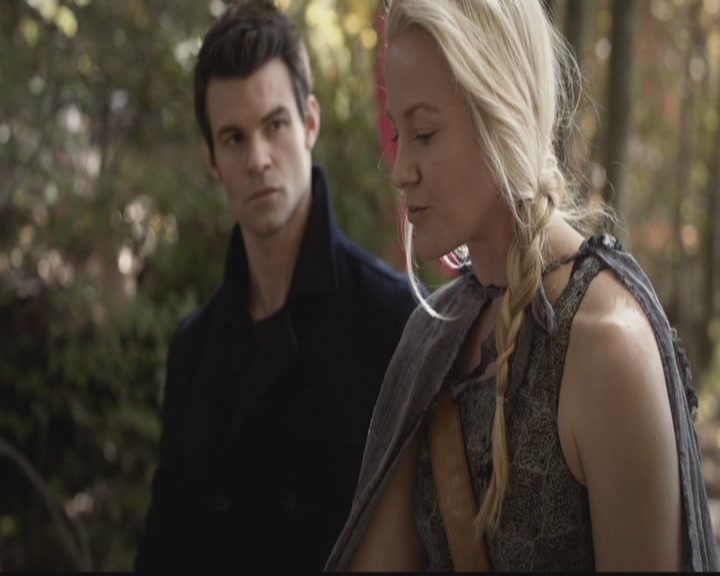 VampireDiariesWorld-dot-org_TheOriginals1x09ReigningPainInNewOrleans0955.jpg