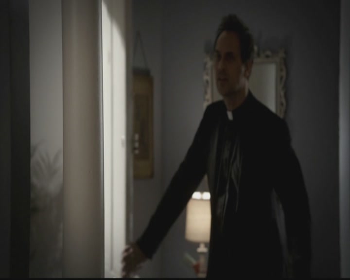 VampireDiariesWorld-dot-org_TheOriginals1x09ReigningPainInNewOrleans1062.jpg