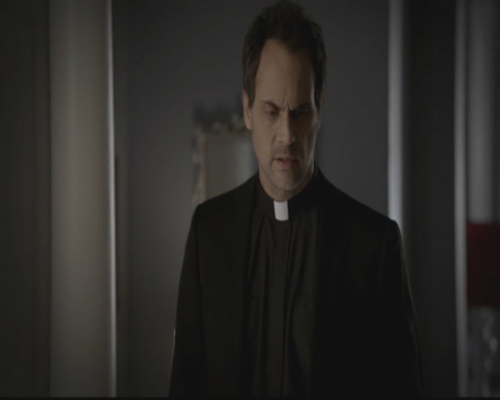 VampireDiariesWorld-dot-org_TheOriginals1x09ReigningPainInNewOrleans1065.jpg
