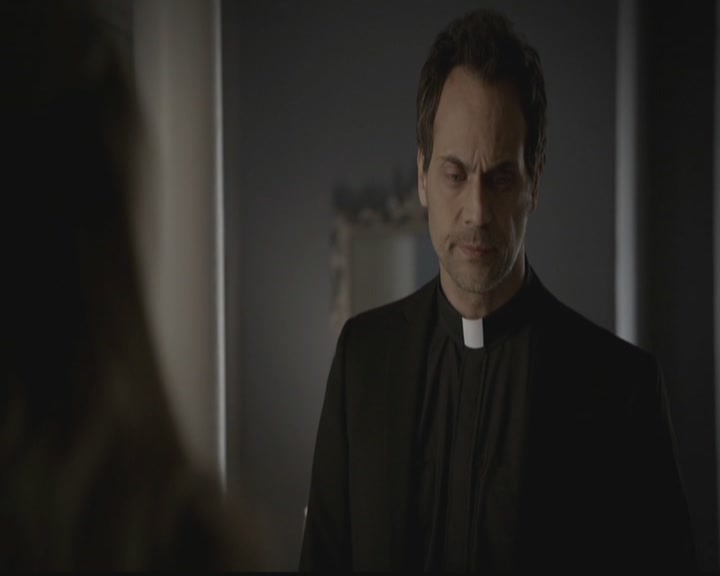 VampireDiariesWorld-dot-org_TheOriginals1x09ReigningPainInNewOrleans1067.jpg
