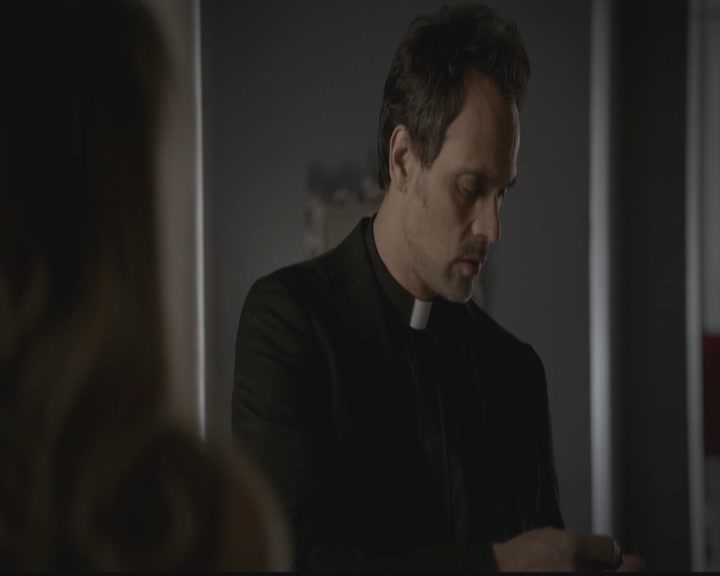 VampireDiariesWorld-dot-org_TheOriginals1x09ReigningPainInNewOrleans1089.jpg