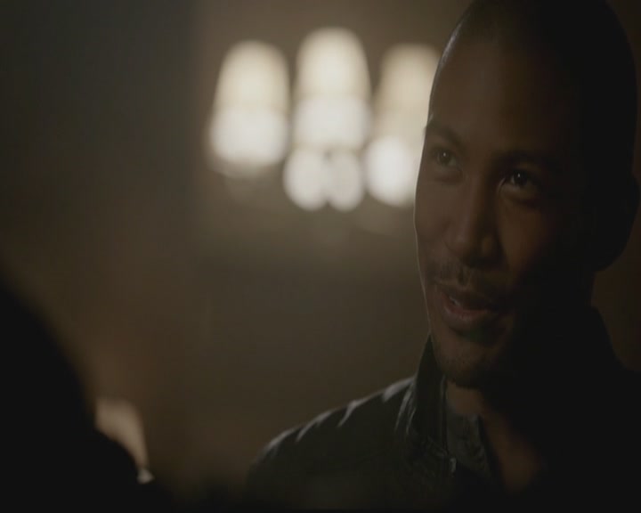 VampireDiariesWorld-dot-org_TheOriginals1x09ReigningPainInNewOrleans1156.jpg