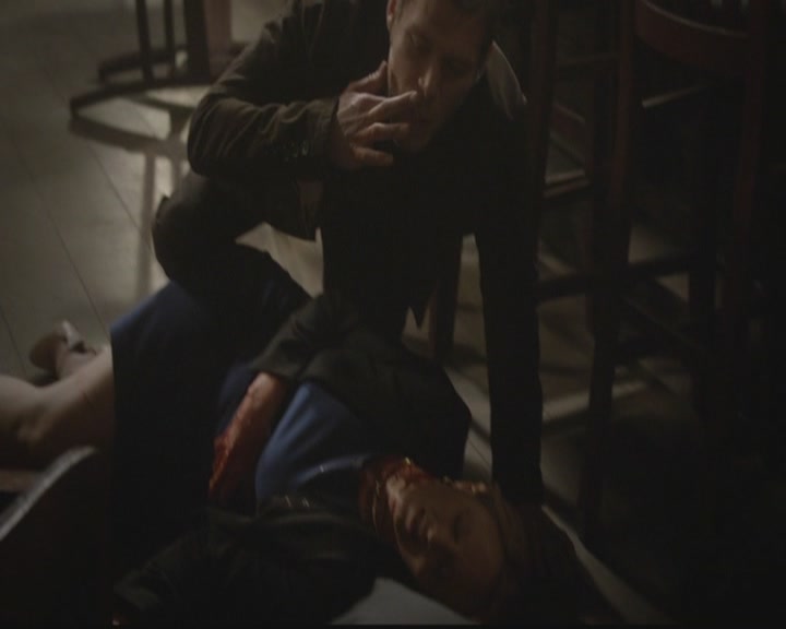 VampireDiariesWorld-dot-org_TheOriginals1x09ReigningPainInNewOrleans1161.jpg