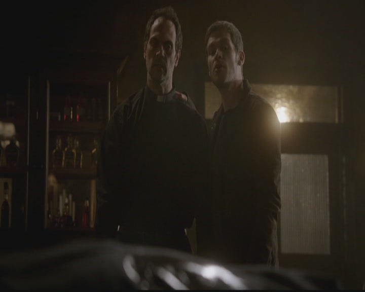 VampireDiariesWorld-dot-org_TheOriginals1x09ReigningPainInNewOrleans1171.jpg
