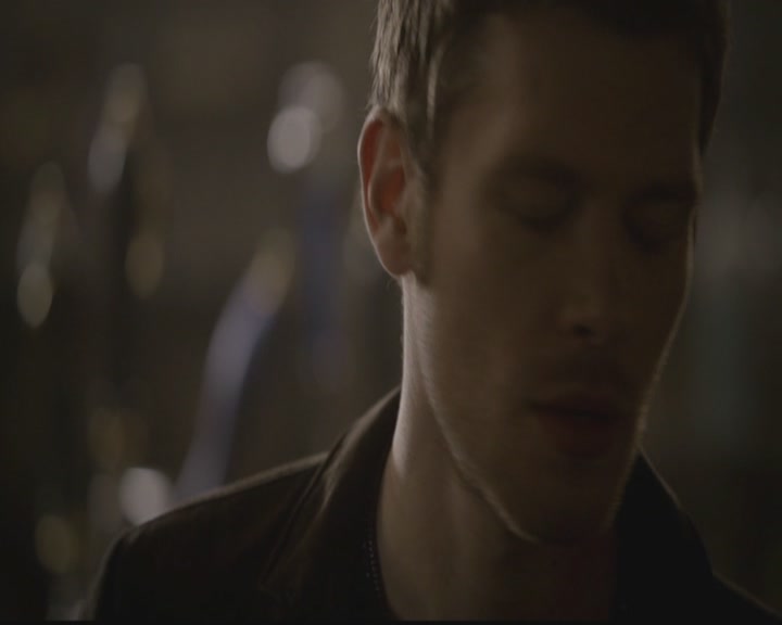 VampireDiariesWorld-dot-org_TheOriginals1x09ReigningPainInNewOrleans1201.jpg