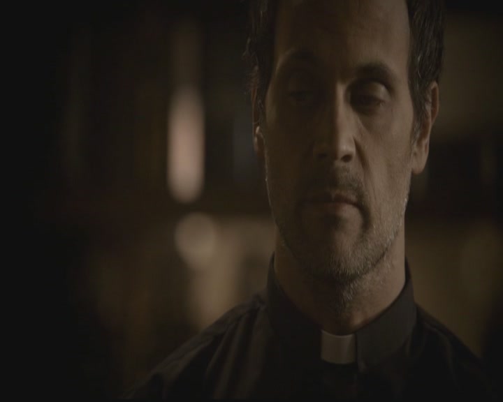 VampireDiariesWorld-dot-org_TheOriginals1x09ReigningPainInNewOrleans1209.jpg