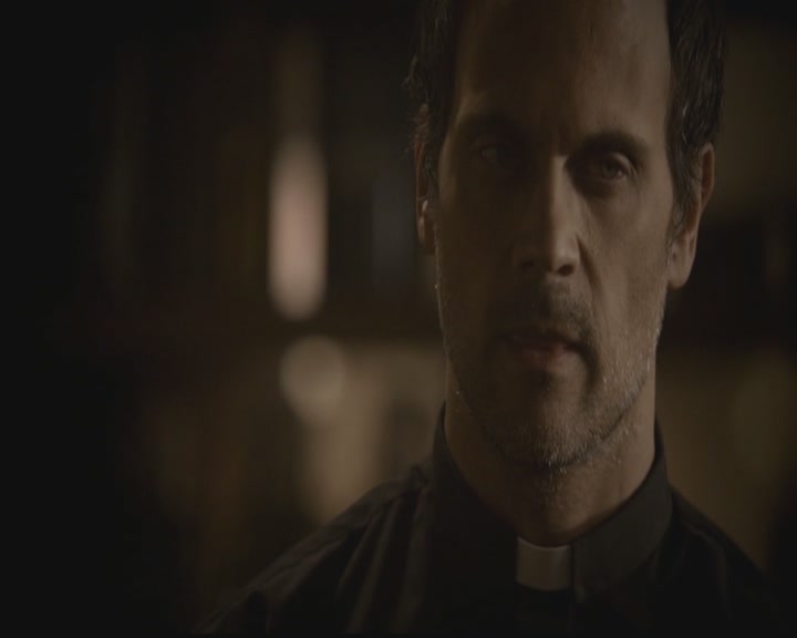 VampireDiariesWorld-dot-org_TheOriginals1x09ReigningPainInNewOrleans1214.jpg
