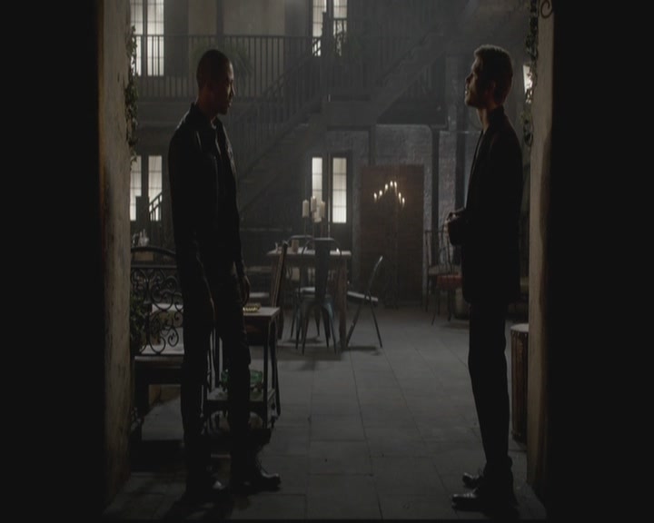 VampireDiariesWorld-dot-org_TheOriginals1x09ReigningPainInNewOrleans1378.jpg