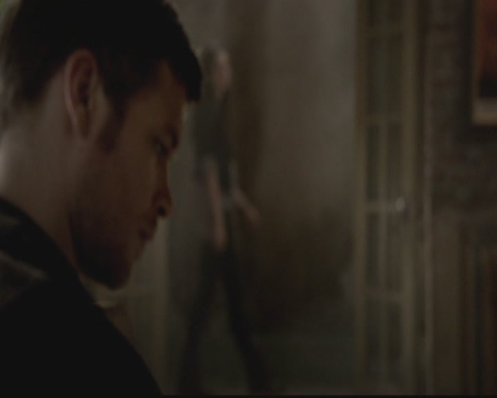 VampireDiariesWorld-dot-org_TheOriginals1x09ReigningPainInNewOrleans1515.jpg