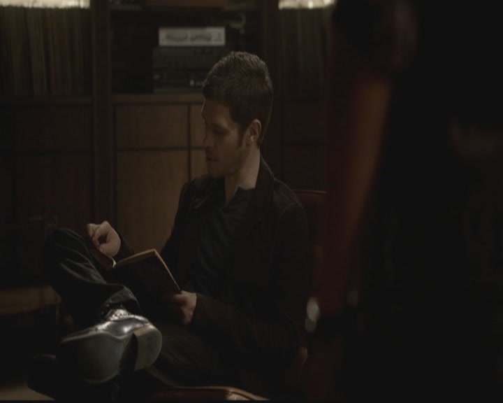 VampireDiariesWorld-dot-org_TheOriginals1x09ReigningPainInNewOrleans1535.jpg
