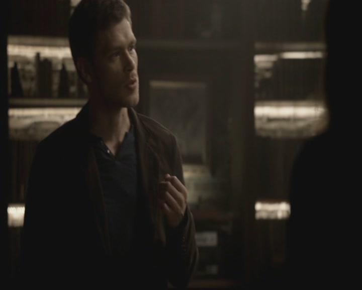 VampireDiariesWorld-dot-org_TheOriginals1x09ReigningPainInNewOrleans1546.jpg