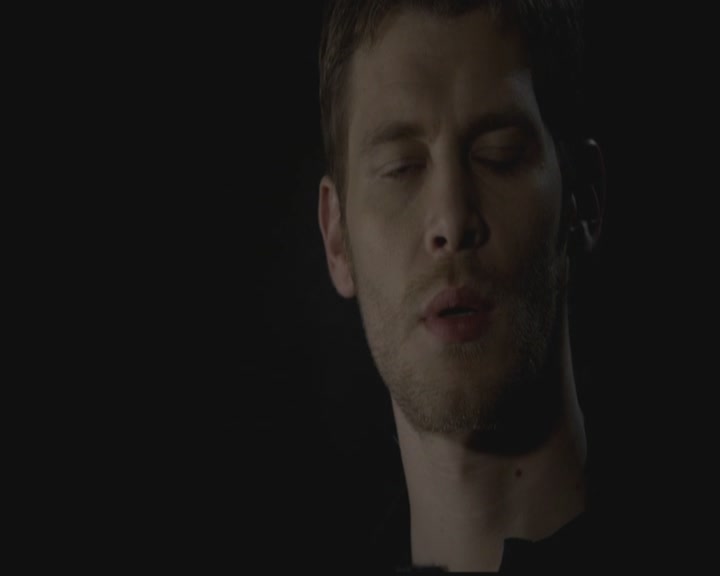 VampireDiariesWorld-dot-org_TheOriginals1x09ReigningPainInNewOrleans2201.jpg