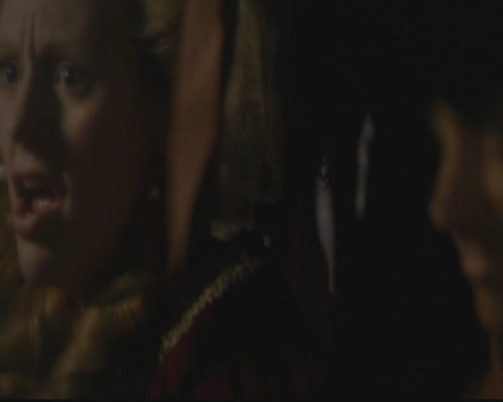 VampireDiariesWorld-dot-org_TheOriginals1x10TheCasketGirls2413.jpg