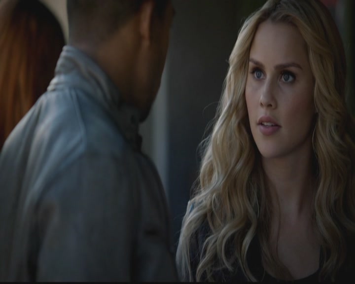 VampireDiariesWorld-dot-org_TheOriginals1x10TheCasketGirls2666.jpg