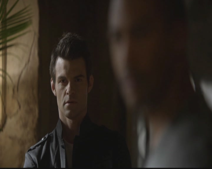 VampireDiariesWorld-dot-org_TheOriginals1x10TheCasketGirls2810.jpg