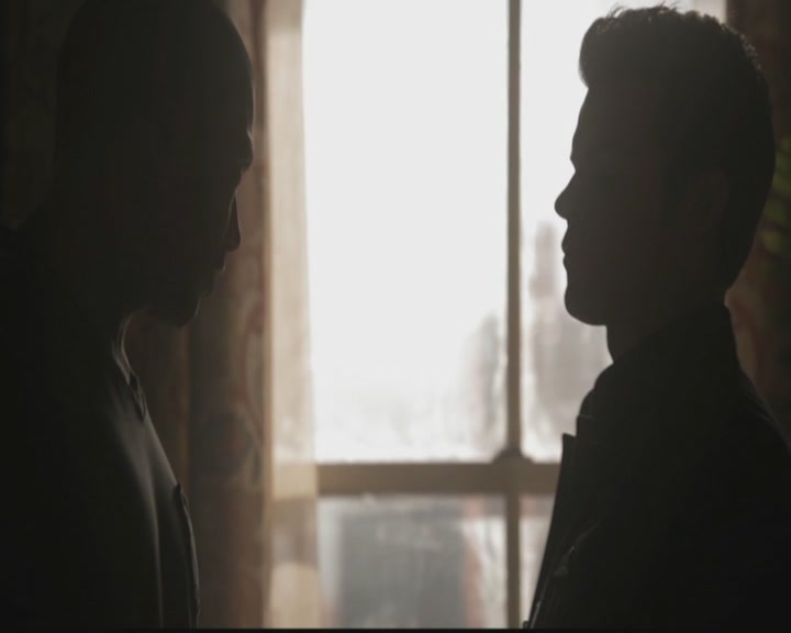 VampireDiariesWorld-dot-org_TheOriginals1x10TheCasketGirls2839.jpg