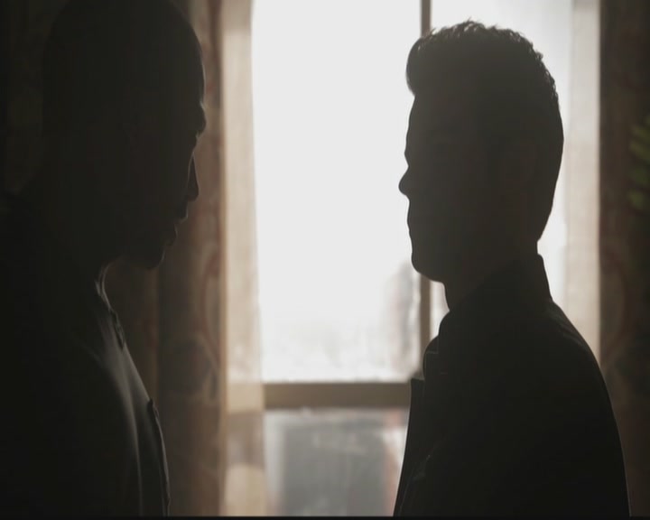 VampireDiariesWorld-dot-org_TheOriginals1x10TheCasketGirls2840.jpg