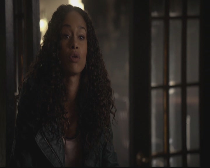 VampireDiariesWorld-dot-org_TheOriginals1x10TheCasketGirls2962.jpg