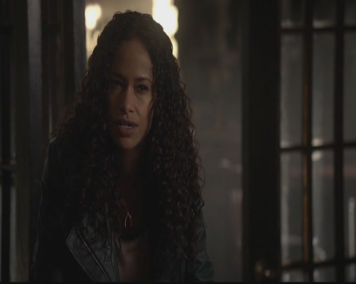 VampireDiariesWorld-dot-org_TheOriginals1x10TheCasketGirls2967.jpg