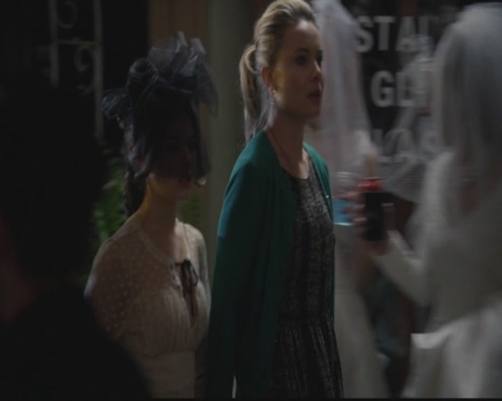 VampireDiariesWorld-dot-org_TheOriginals1x10TheCasketGirls3232.jpg