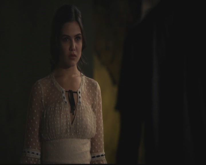VampireDiariesWorld-dot-org_TheOriginals1x10TheCasketGirls3655.jpg